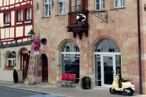 Außenansicht des Hotel Elch