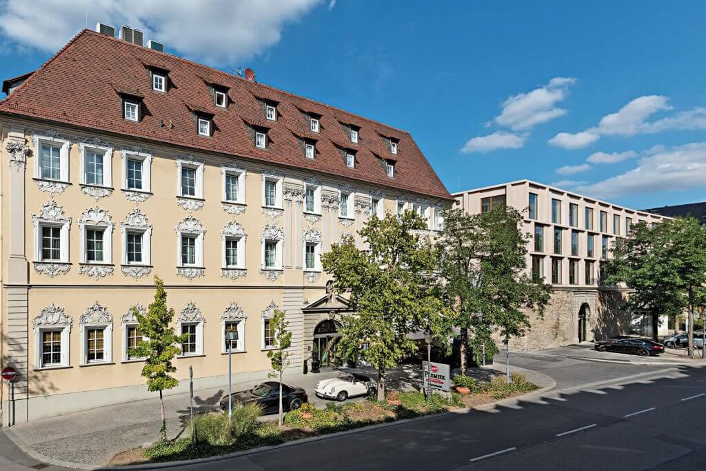 Außenansicht des Hotel Rebstock Würzburg
