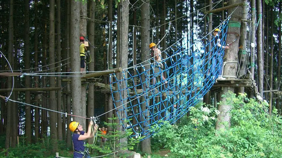 Kletterwald Bamberg: Das ultimative Outdoor-Abenteuer für Deinen Junggesellenabschied