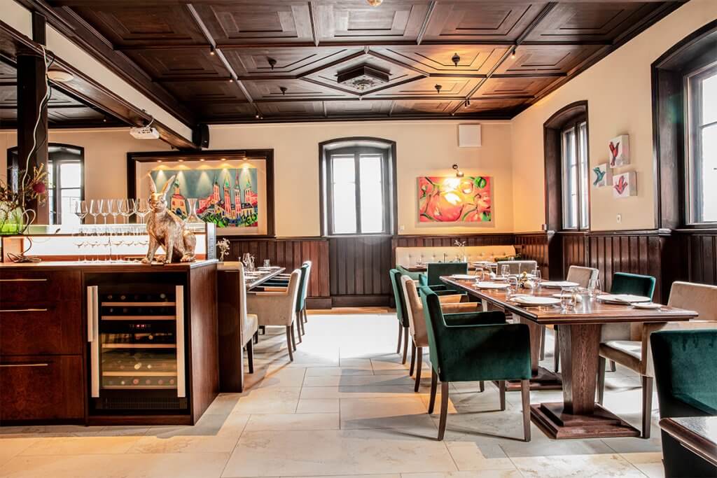 Messerschmitt Restaurant & Hotel in Bamberg – Euer perfekter Treffpunkt für einen stilvollen Junggesellenabschied