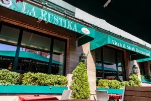 Außenansicht des La Rustika Nürnberg
